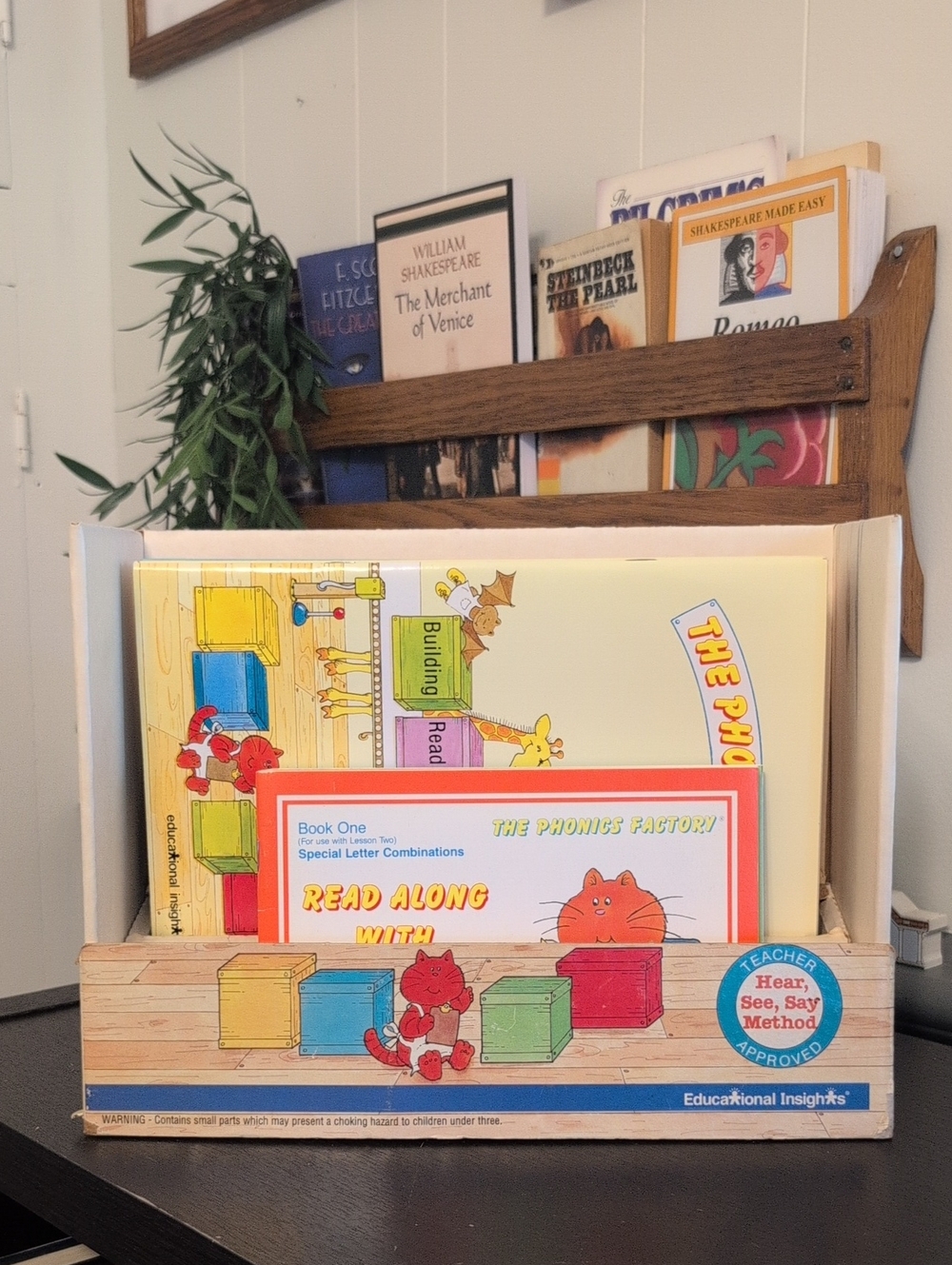 The Phonics Factory Read-Along Kit - Multi